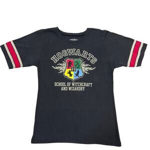 Harry Potter Graphic T-Shirt Juniors XL Gray Hogwarts School Witchcraft Wizardry
